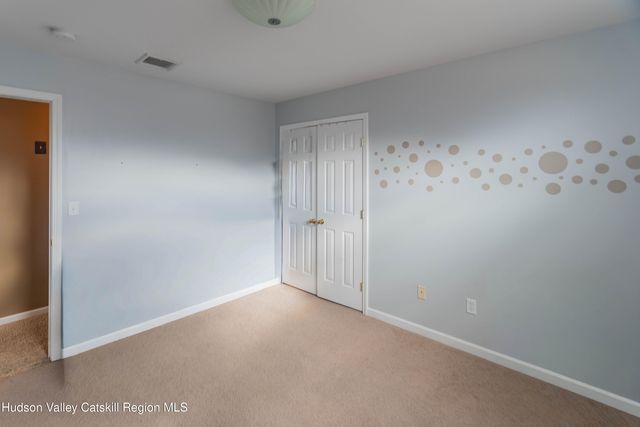 93 Glen Rock Circle, Highland, NY 12528