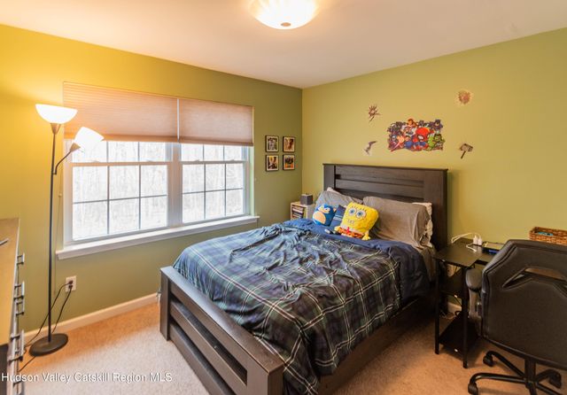 93 Glen Rock Circle, Highland, NY 12528