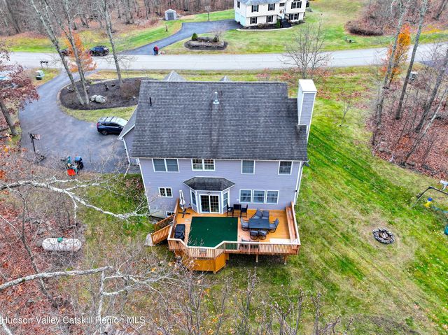 93 Glen Rock Circle, Highland, NY 12528