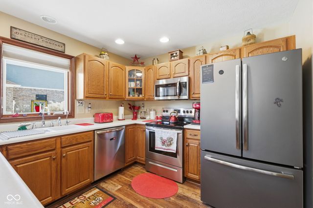 4642 Aquaduct Drive, Greenwood, IN 46142