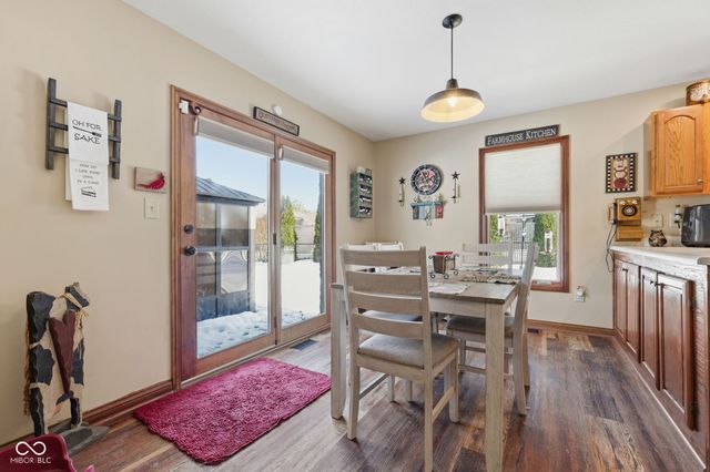 4642 Aquaduct Drive, Greenwood, IN 46142