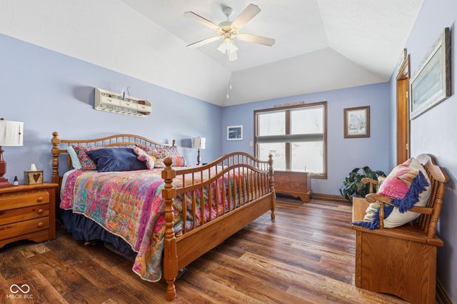 4642 Aquaduct Drive, Greenwood, IN 46142