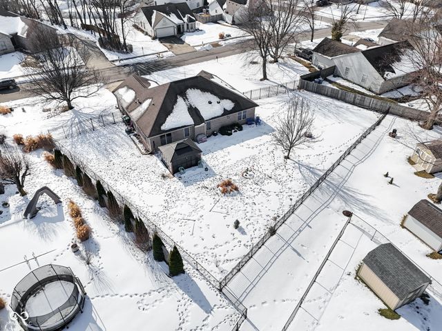 4642 Aquaduct Drive, Greenwood, IN 46142