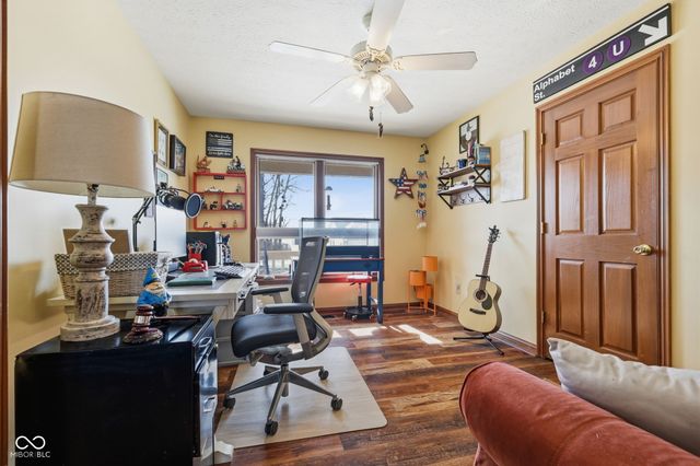 4642 Aquaduct Drive, Greenwood, IN 46142