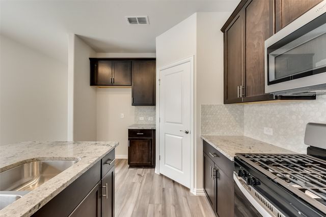 211 Monarch Way, Wylie, TX 75098