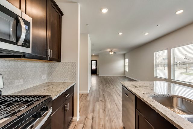 211 Monarch Way, Wylie, TX 75098