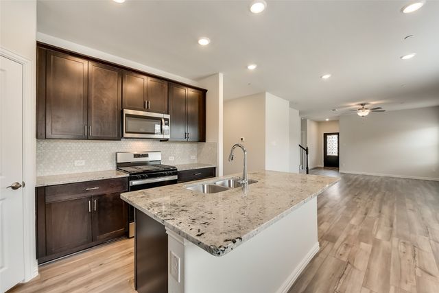 211 Monarch Way, Wylie, TX 75098