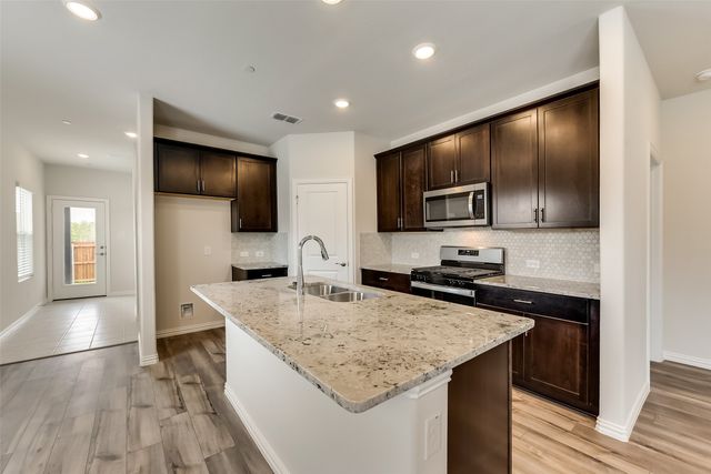 211 Monarch Way, Wylie, TX 75098