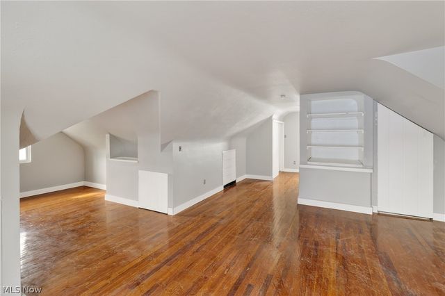 5571 Oakwood Avenue, Maple Heights, OH 44137