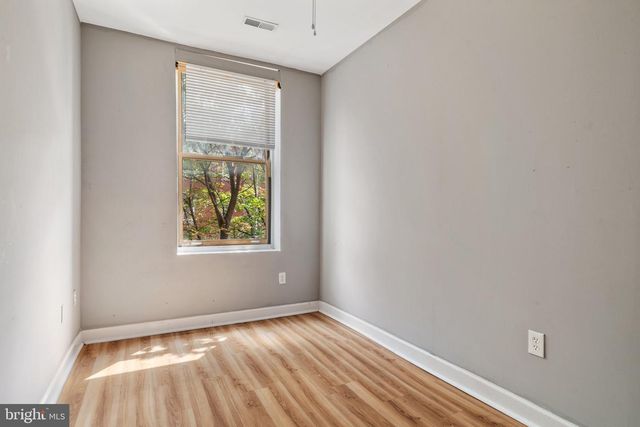1731 W DIAMOND ST, Philadelphia, PA 19121