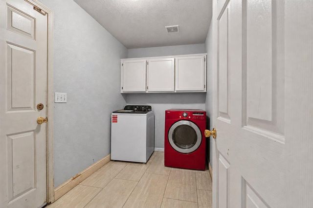 2130 Trevor Ct, Marysville, CA 95901