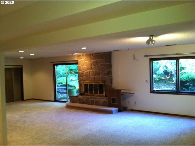 7455 Sw 195TH Ave, Beaverton, OR 97007