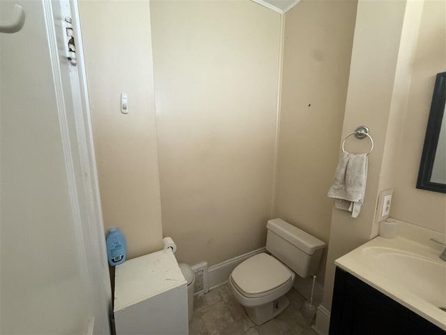 200 Cedar AVE, Vinton, VA 24179
