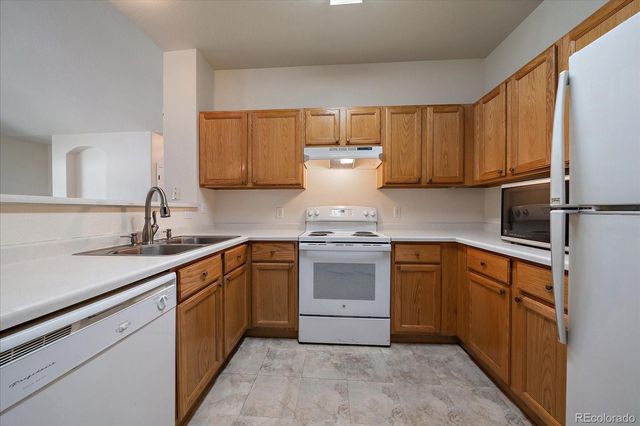 12182 E 2nd Drive, Aurora, CO 80011