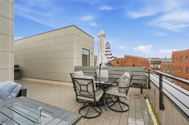 24 Mercer Street, Cincinnati, OH 45202