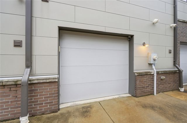 24 Mercer Street, Cincinnati, OH 45202