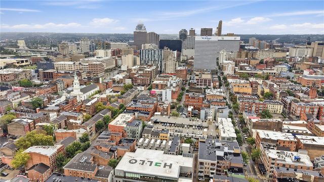 24 Mercer Street, Cincinnati, OH 45202