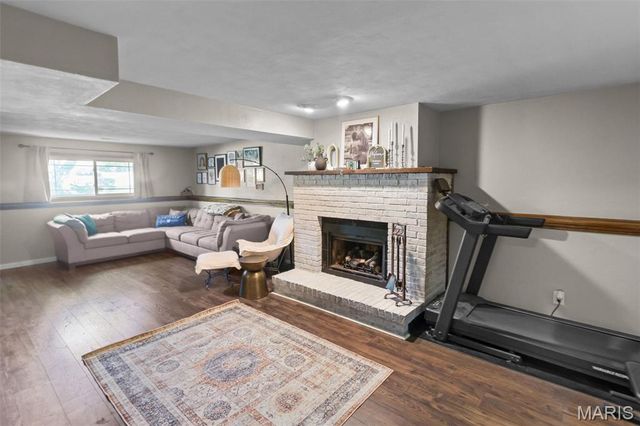 1968 Lemontree Lane, Collinsville, IL 62234