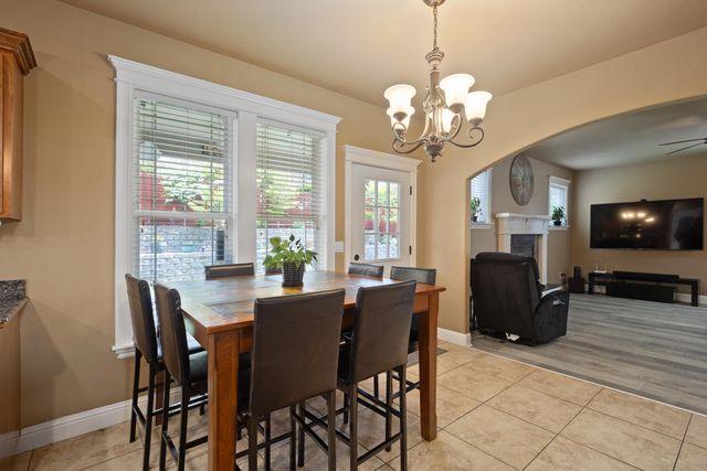 4450 Brownridge Terrace, Medford, OR 97504