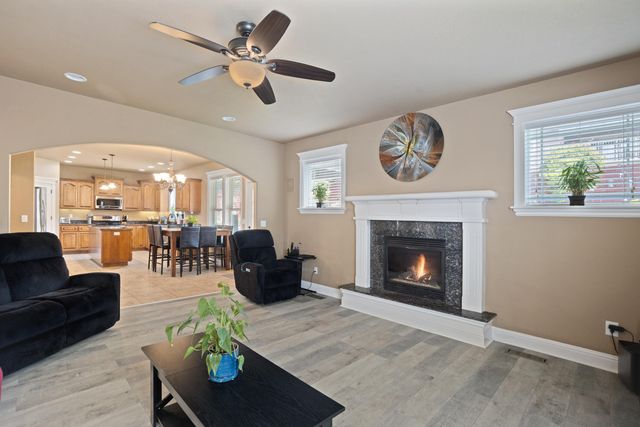 4450 Brownridge Terrace, Medford, OR 97504