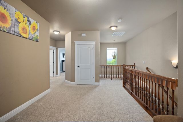 4450 Brownridge Terrace, Medford, OR 97504