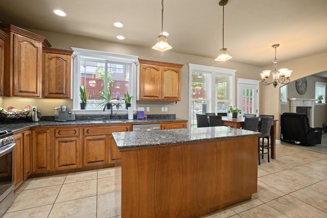 4450 Brownridge Terrace, Medford, OR 97504