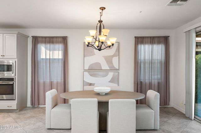 6181 S FRESNO Street, Chandler, AZ 85249