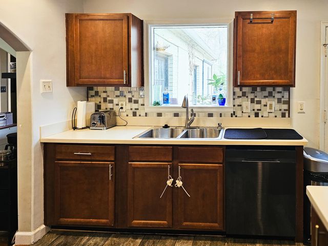 3372 HIGHLAND PARK PL, Memphis, TN 38111