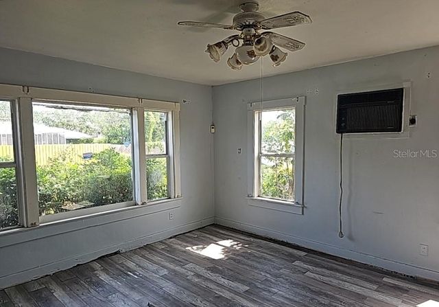 2326 MELROSE AVENUE S, St Petersburg, FL 33712