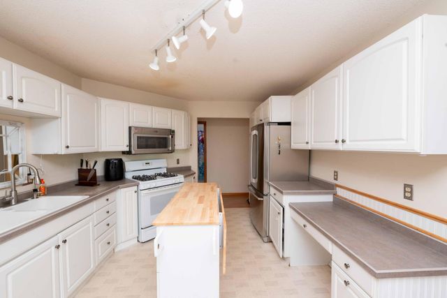 3488 Midland Court, White Bear Lake, MN 55110