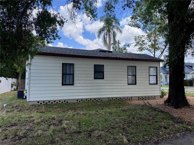 4202 N SEMINOLE AVENUE, Tampa, FL 33603