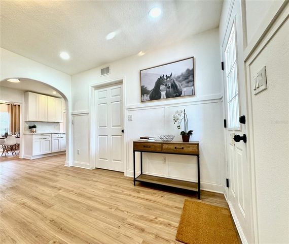 4202 N SEMINOLE AVENUE, Tampa, FL 33603