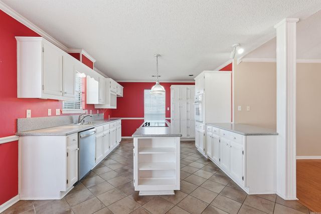 19 Post Oak Loop, Sherwood, AR 72120