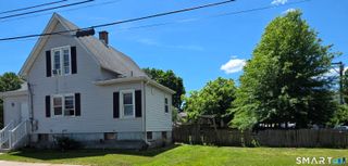 28 Pine Street, Meriden, CT 06451