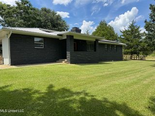 1798 Cleary Road, Florence, MS 39073