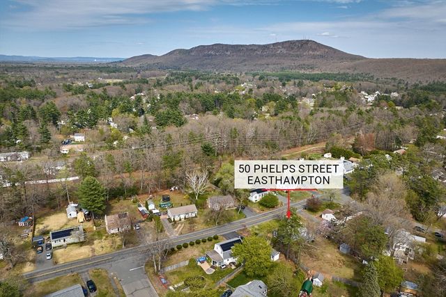 50 Phelps St, Easthampton, MA 01027