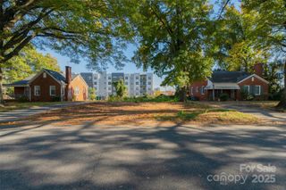 2127 Millerton Avenue, Charlotte, NC 28208
