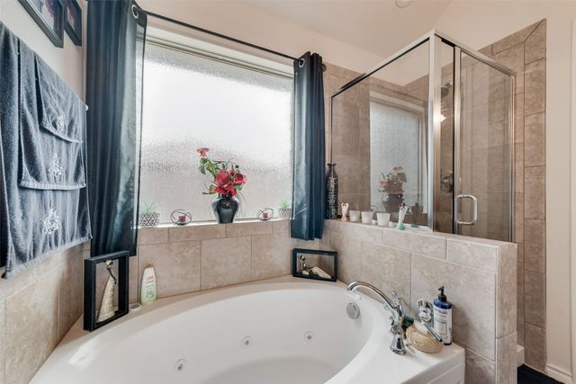 301 Billy Wickliffe Drive, Wilmer, TX 75172