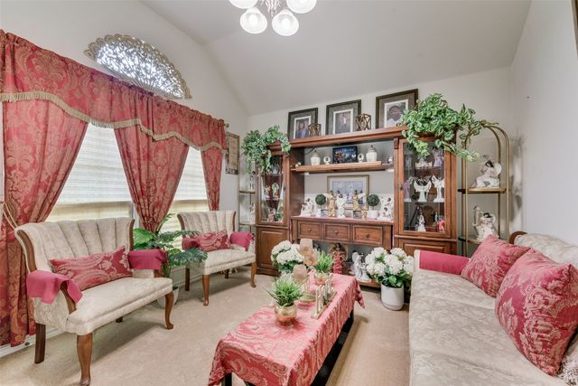 301 Billy Wickliffe Drive, Wilmer, TX 75172