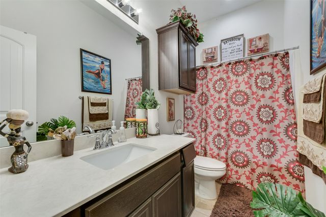 301 Billy Wickliffe Drive, Wilmer, TX 75172