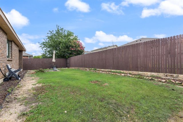 301 Billy Wickliffe Drive, Wilmer, TX 75172