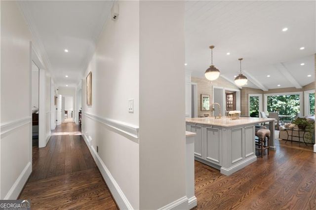 1710 Winterthur Close NW, Atlanta, GA 30328