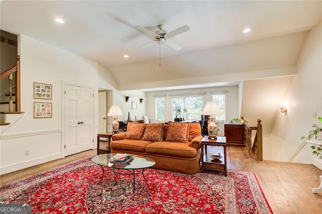 1710 Winterthur Close NW, Atlanta, GA 30328