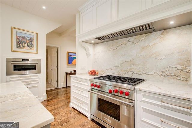 1710 Winterthur Close NW, Atlanta, GA 30328