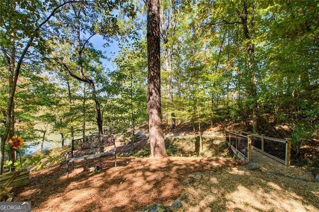 1710 Winterthur Close NW, Atlanta, GA 30328