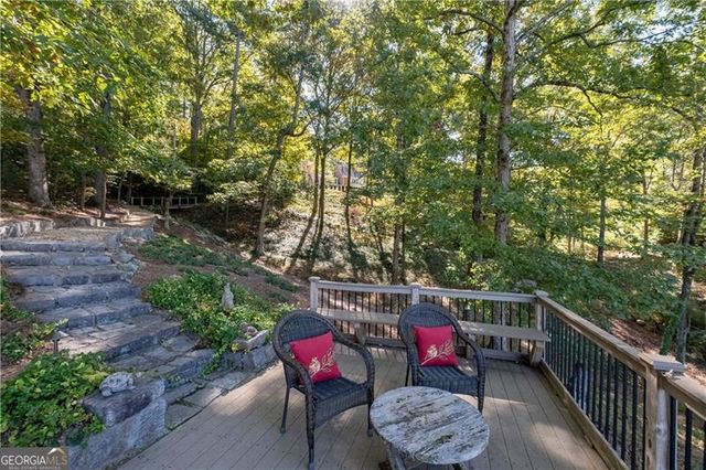 1710 Winterthur Close NW, Atlanta, GA 30328