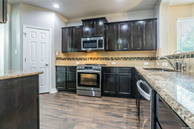 7030 Plains Way, San Antonio, TX 78253