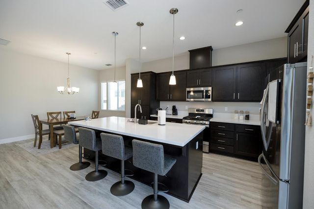 3660 Colorado Ave, Turlock, CA 95382