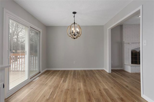 700 W McDowell Avenue, Odessa, MO 64076