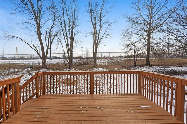 700 W McDowell Avenue, Odessa, MO 64076